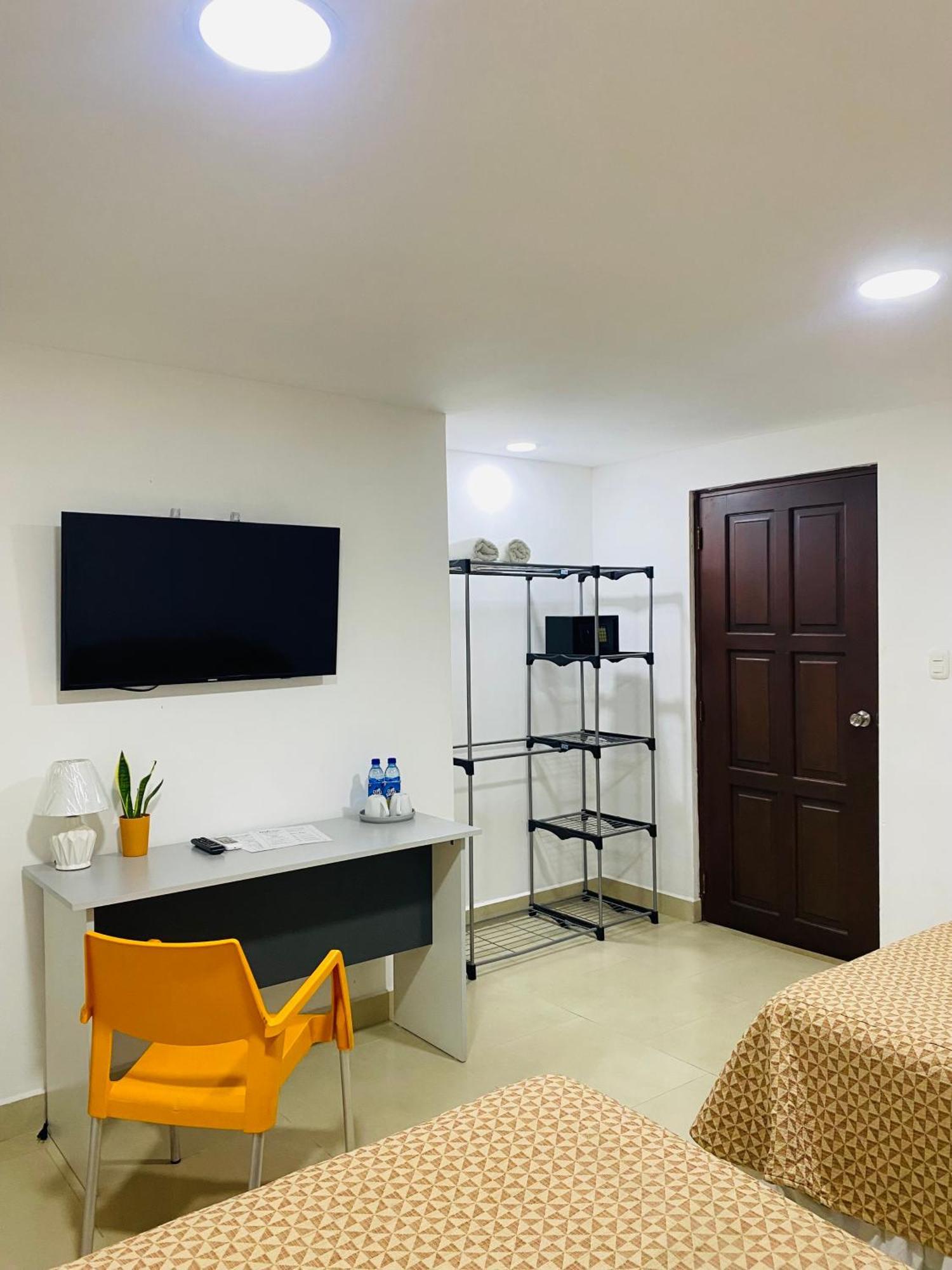 לינה וארוחת בוקר מנאגווה Casa San Juan מראה חיצוני תמונה